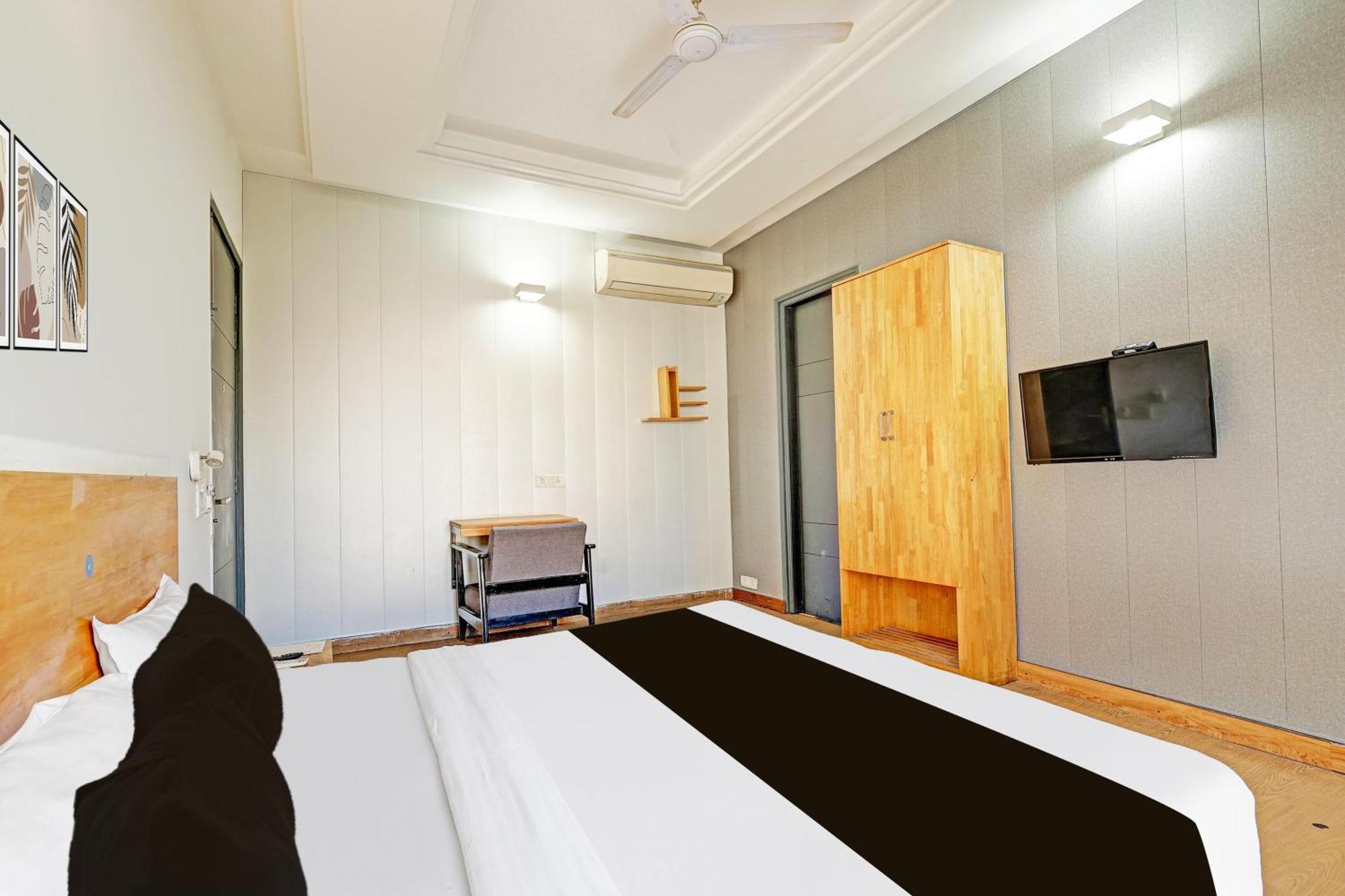 Hotel Townhouse Sector 49 Sohna Road Gurgaon Zewnętrze zdjęcie